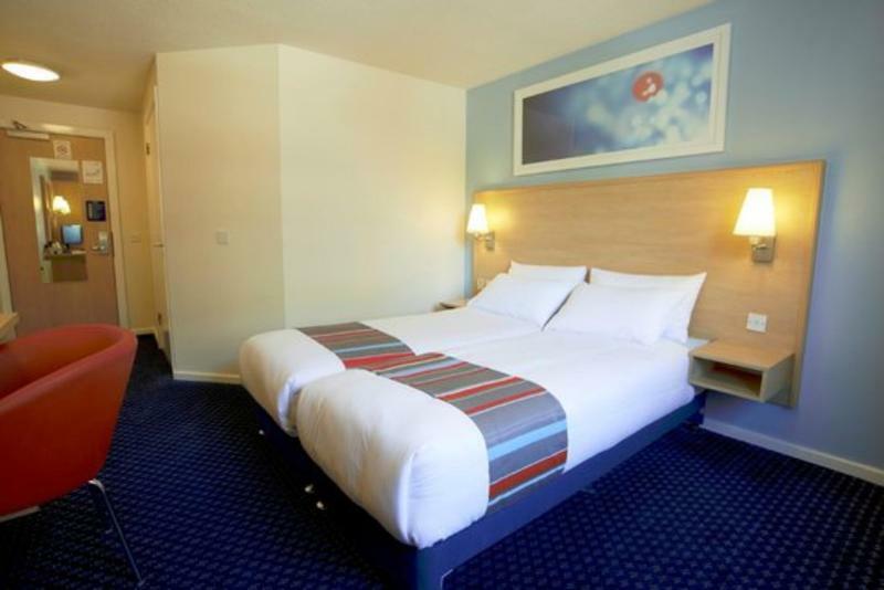 Travelodge Birmingham Central Broadway Plaza Εξωτερικό φωτογραφία